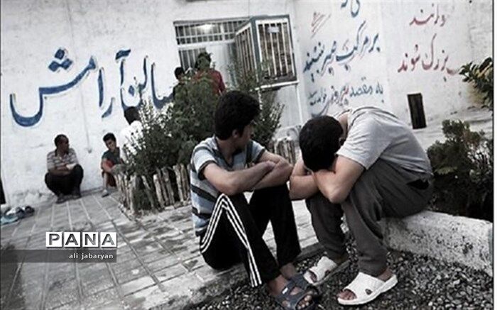 سخنگوی ستاد مبارزه با مواد مخدر:  2.1 درصد از دانش‌آموزان مقطع دوم متوسطه یک بار مصرف مواد مخدر را تجربه‌کرده‌اند