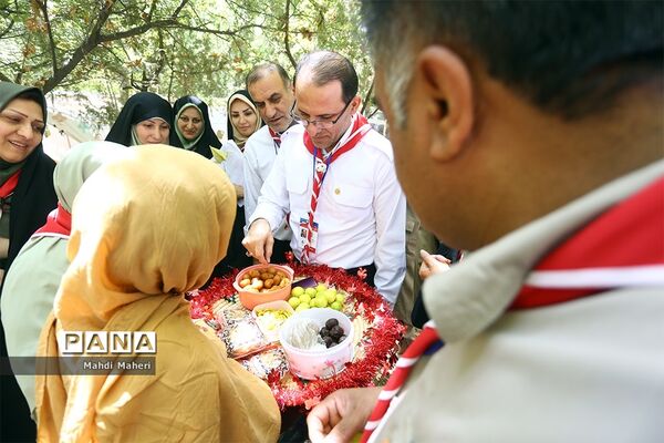 بازدید قائم مقام سازمان دانش آموزی از هشتمین اردوی ملی پیشتازان دختر