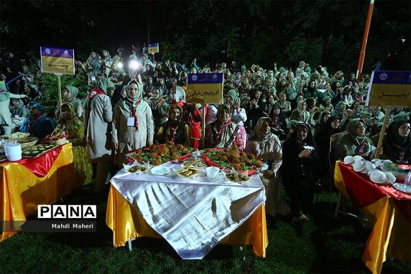 شام وحدت در هشتمین اردوی ملی پیشتازان دختر