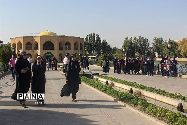 اولین همایش همیاران مشاور در اردوگاه الغدیر