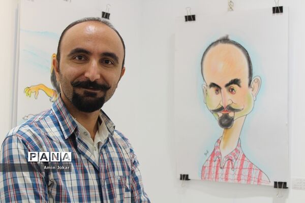 نمایشگاه کاریکاتور کارکنان آموزش و پرورش فارس