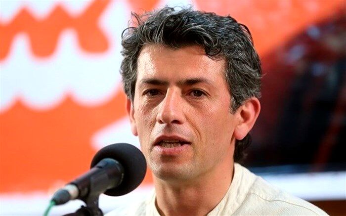 سیروس همتی با «مُزامُزا» در تماشاخانه ایرانشهر