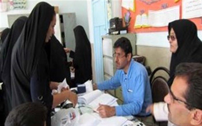 گلایه والدین گلستانی از پرداخت هزینه در زمان ثبت‌نام