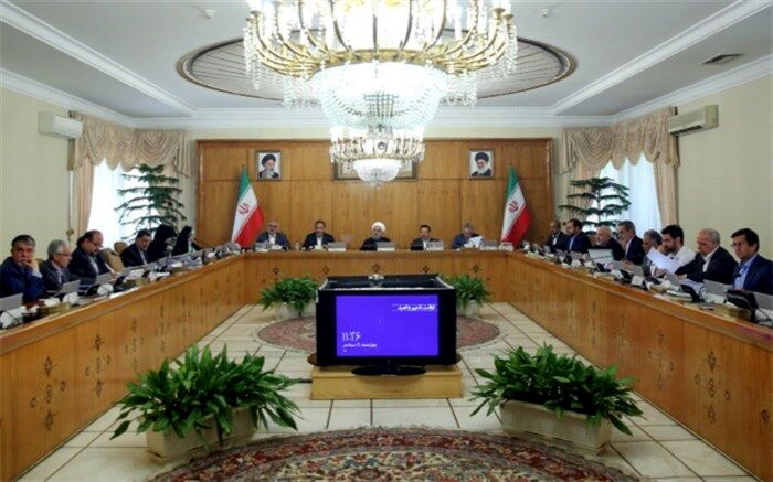 هیات دولت با کاهش سود بازرگانی لاستیک برای خودروهای سواری موافقت کرد