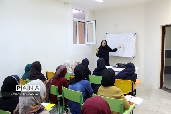 اولین اردوی آموزشی _ توجیهی همیار مشاور آذربایجان غربی