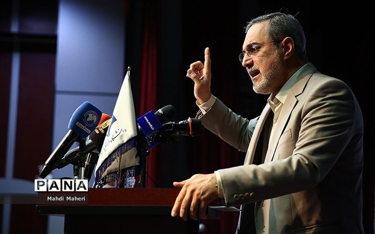 وزیر آموزش و پرورش: تکریم پیشکسوتان تکریم یک فرد نیست بلکه تکریم یک فرهنگ است