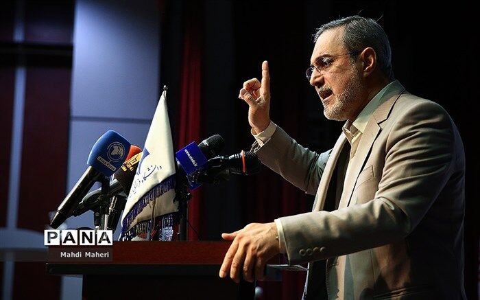 وزیر آموزش و پرورش: تکریم پیشکسوتان تکریم یک فرد نیست بلکه تکریم یک فرهنگ است