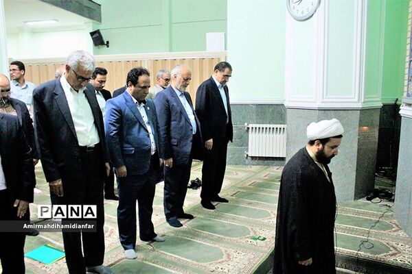 افتتاح و کلنگ زنی 6پروژه درمانی و بهداشتی توسط وزیر بهداشت