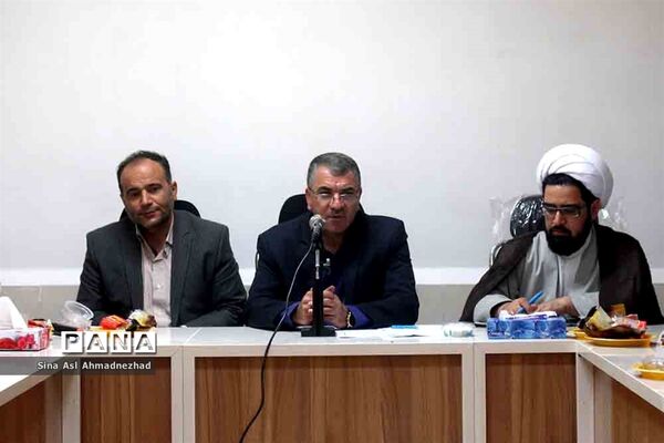برگزاری کلاس های همیار مشاور در اردوگاه الغدیر تبریز