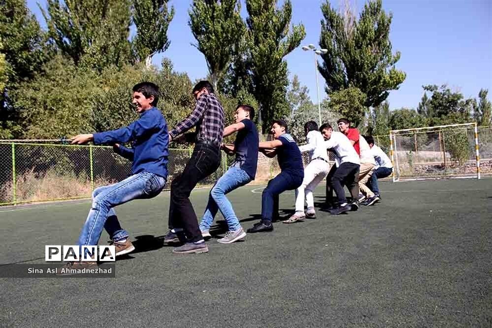 برگزاری کلاس های همیار مشاور در اردوگاه الغدیر تبریز
