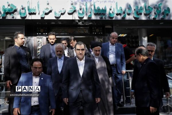 افتتاح مرکز جامع خدمات سلامت شهری قائم و مرکز درمان ناباروری رویش توسط وزیر بهداشت