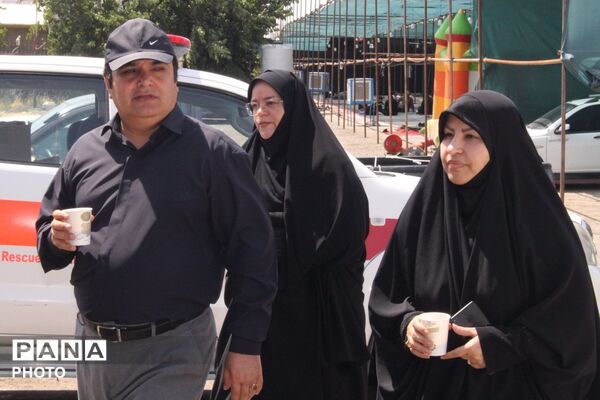 بازدید مشاور استاندار البرز از بخش‌های خدمت‌رسانی به زائران رهبر شهید