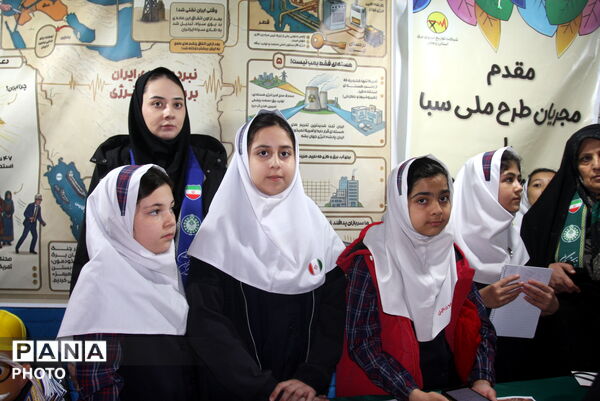 موکب  انرژی در خیابان‌های زنجان؛ کلاس درسی که صرفه‌جویی را مشق می‌کند