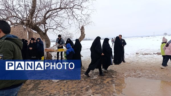 آیین سنتی چراغ برات در روستای بوژمهران شهرستان زبرخان 