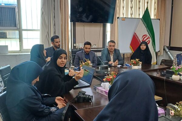 مراسم تجلیل از دانش آموز خبرنگاران پانا ناحیه 3 شیراز