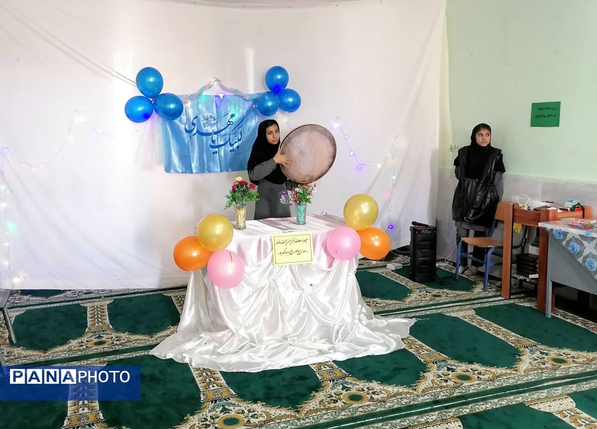 جشن ولادت امام زمان(عج) دردبیرستان حاج مهدی روحانی خلیل آباد