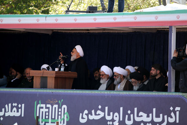 آخرین وداع با پدر معنوی آذربایجان