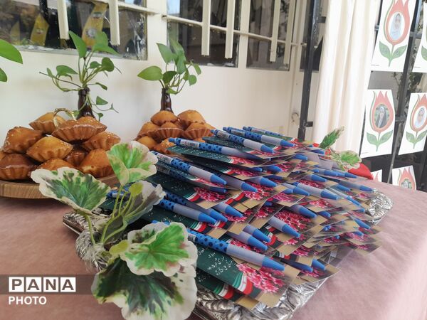 جشن جوانه‌ها در دبیرستان علی افشارنژاد
