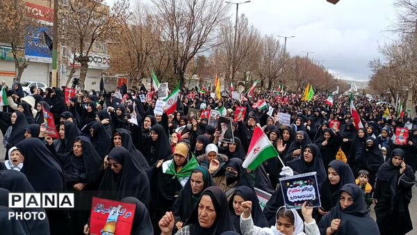 حضور پرشور مردم نورآباد دلفان در راهپیمایی روز جهانی قدس