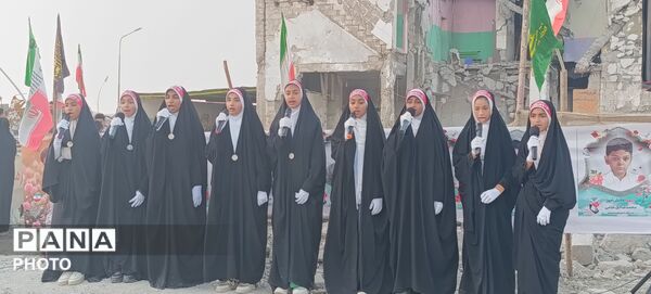 جشن باشکوه عید غدیر در مدرسه شجره طیبه میناب