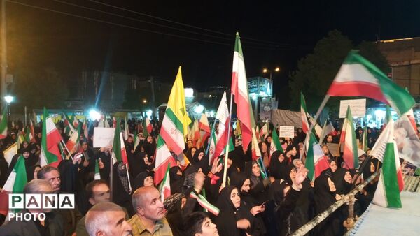 مردم انقلابی نورآباد در هفتادمین شب ، محکم تر و استوار تر از شب های قبل