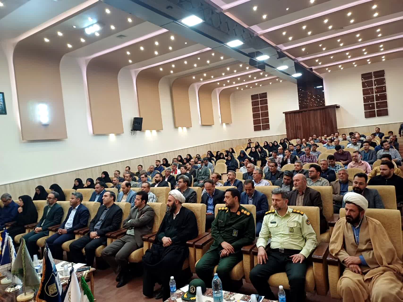 مراسم تکریم و معارفه رئیس آموزش و پرورش شهرستان برخوار