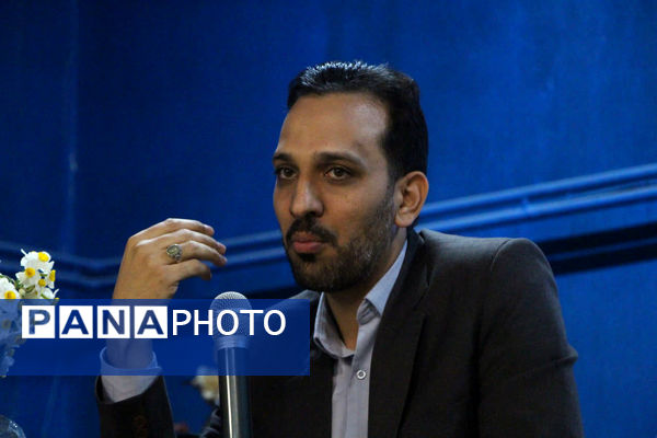 گردهمایی سفیران سلامت متوسطه اول و دوم مدارس یزد