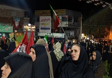 وقتی یاورکوچک‌ انقلابی با خبرنگارپانا هم‌صدا می‌شود
