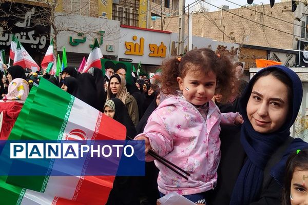 ۲۲ بهمن در ورامین، حماسه ای به وسعت یک شهر