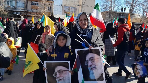 حضور پرشور مردم یاسوج در راهپیمایی ۲۲ بهمن