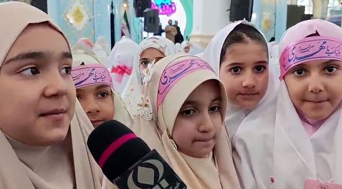 جشن تکلیف 3 هزار نفری دختران دانش آموز در قم