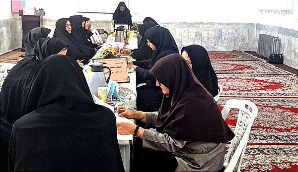 اولین جلسه شورای دبیران در دبیرستان فیاض