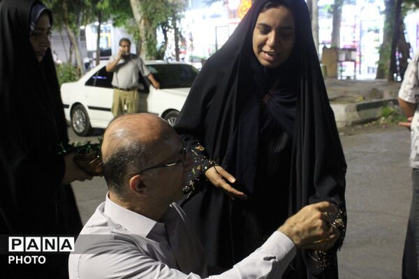 حضور چشمگیر دانش آموزان و فرهنگیان در موکب شهدای دانش آموز ورامین