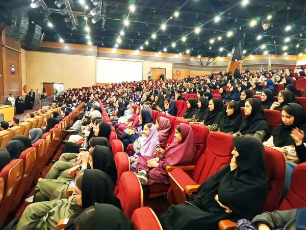 سومین جشنواره دانش‌آموزی تا آسمان