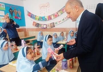  آغاز قصه شیرین مدرسه برای کلاس اولی های دبستان آیین روشن 