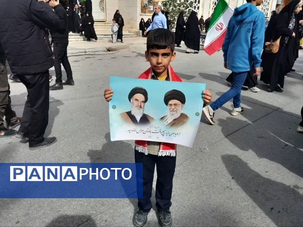 شمع ۴۷ سالگی را با طوفان غیرت مردم فوت کردیم