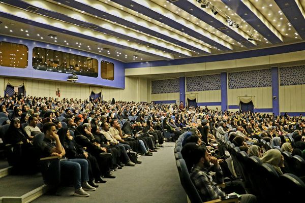  برنامه‌ای با موضوع زندگی به سبک خودمون با محور بخشش، گذشت و کنترل خشم در نجف‌آباد