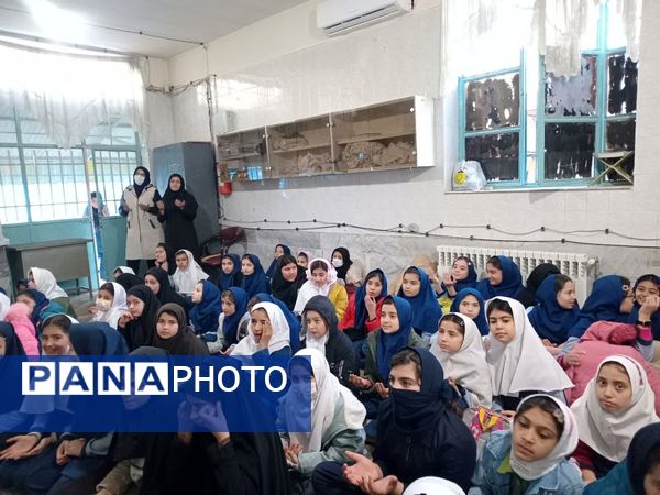 مراسم عزاداری ایام فاطمیه در مدرسه شهید خاقانی شیروان