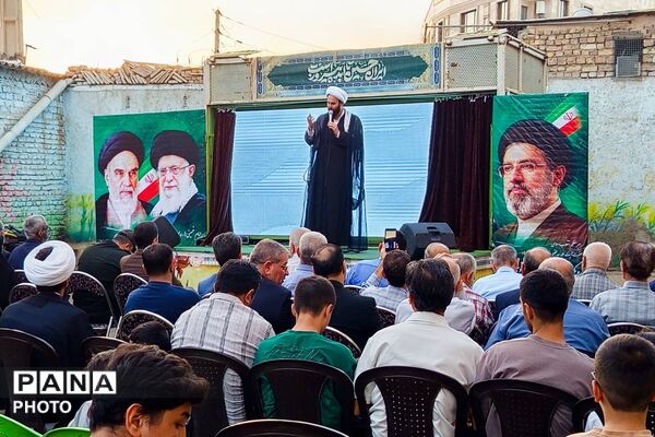 آیین «آبروی محله» در تکریم شهیدان جنگ رمضان