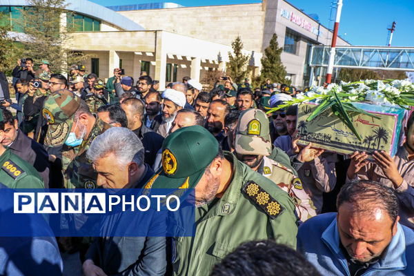  استقبال مردم ارومیه از شهدای گمنام دفاع مقدس