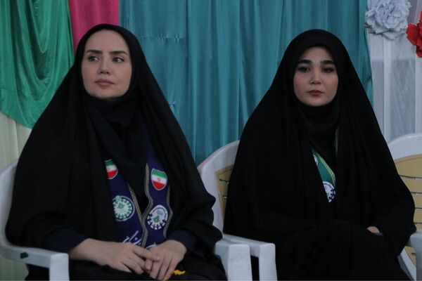 همایش «یاوران انقلاب» در بهارستان‌دو