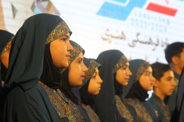 افتتاحیه جشنواره فرهنگی هنری ناحیه یک یزد