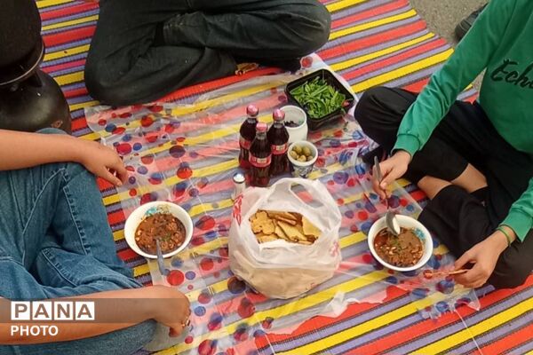 کارگاه آشپزی؛در مدرسه موعود بهارستان یک