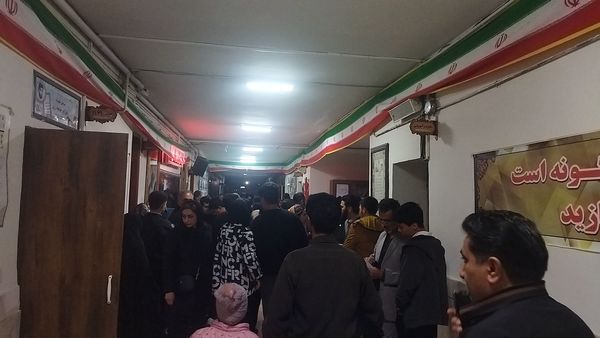 ارائه بیلان کار نوبت اول در دبیرستان شاهد ابوذر غفاری نیشابور 