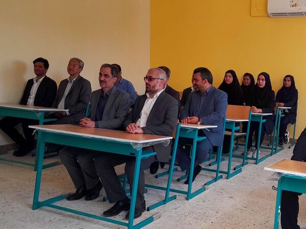 آیین بهره‌برداری و رونمایی از آموزشگاه ۱۲ کلاسه‌ علوی ۱۳ آبان در مشهد