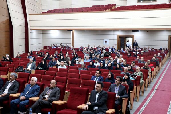 هشتمین همایش ملی روز جهانی بینایی در مشهد گامی مؤثر برای پیشگیری از نابینایی قابل درمان