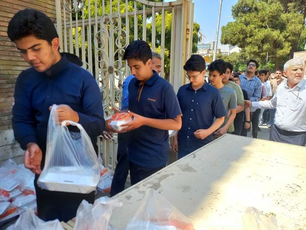 مراسم اربعین حسینی در دبیرستان ماندگار البرز