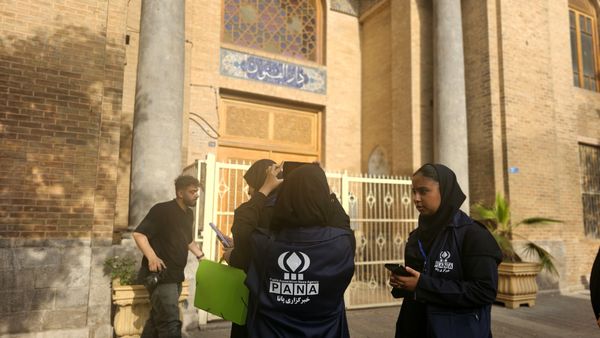 بازدید دانش‌آموزان خبرنگار پانا از مدرسه تاریخی دارالفنون
