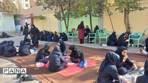 صبحانه سالم در مدرسه شاهد تهذیب؛ گامی برای ترویج سبک زندگی سالم