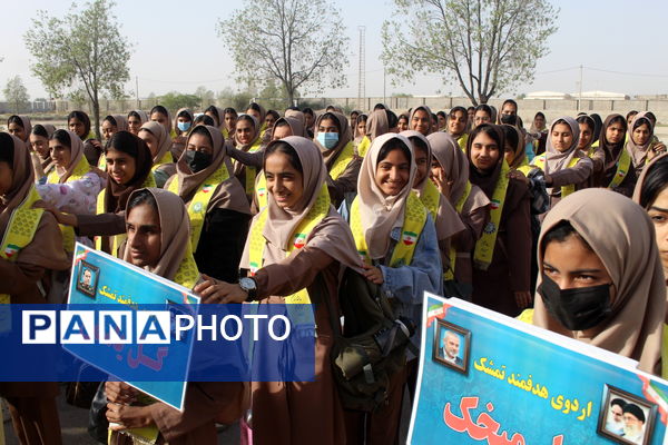 پنجمین روز از اردوی تمشک هرمزگان در اردوگاه سرخون بندرعباس